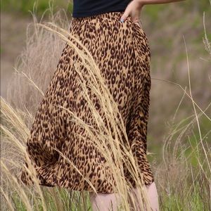 Cheetah midi skirt